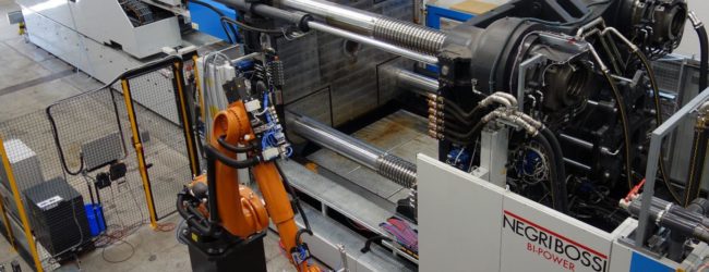 MB Spritzgusstechnik invests in a second BIPOWER VH2700 machine with automation